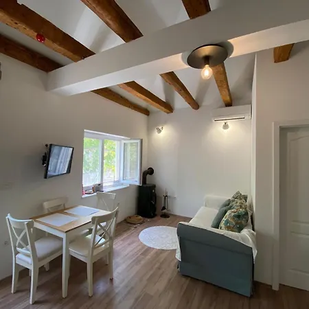 Sweet House *