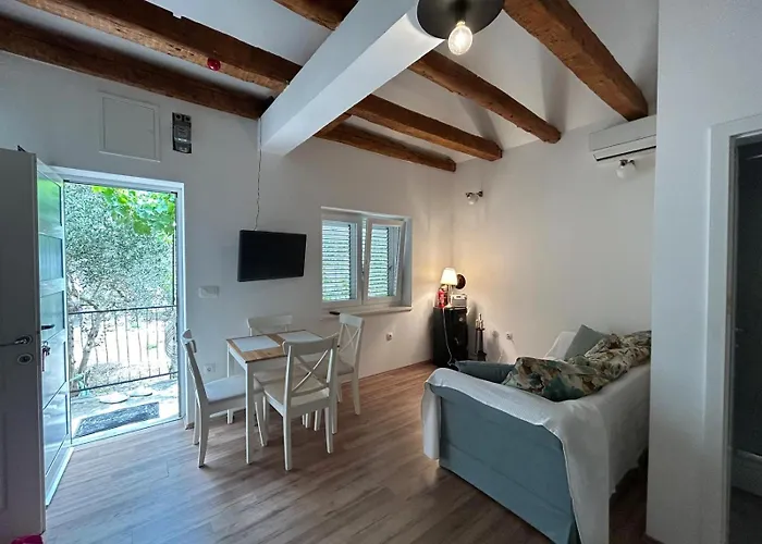 Sweet House